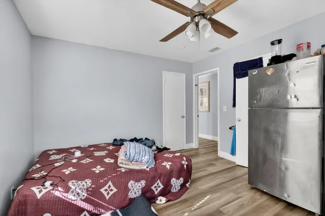 $425,000 | 831 30th Court, West Palm Beach, FL 33407