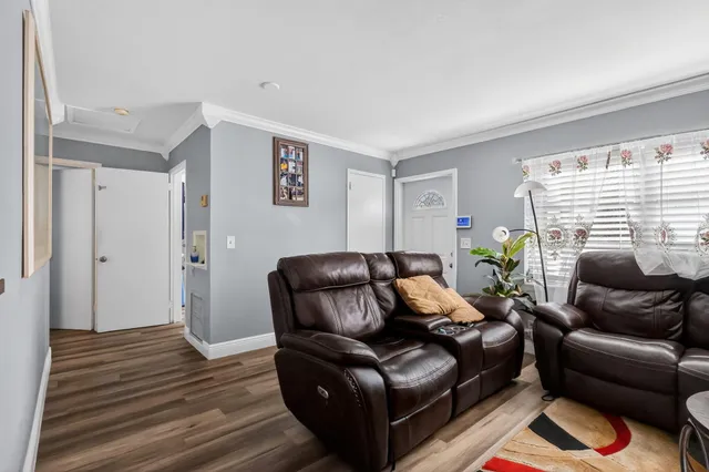 $425,000 | 831 30th Court, West Palm Beach, FL 33407