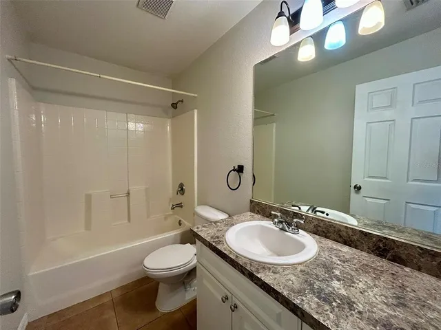 $1,850 | 2348 Cincinnati Street, North Port, FL 34286