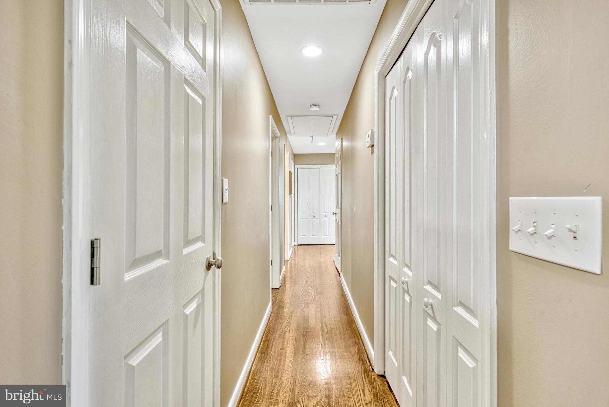 2637 Logmill Road Haymarket, VA 20169 - Photo 17 of 53 Hall to bedrooms