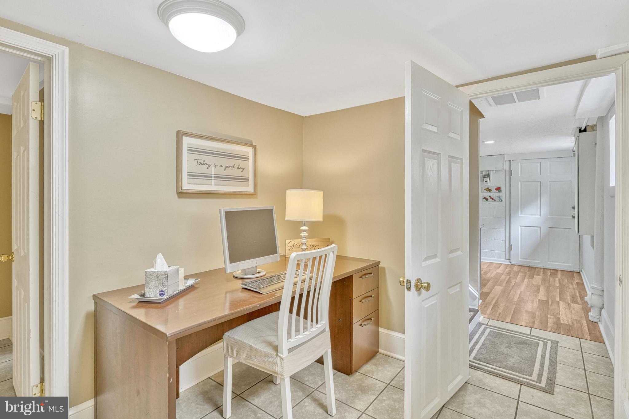 2637 Logmill Road Haymarket, VA 20169 - Photo 31 of 53 Lower-level office