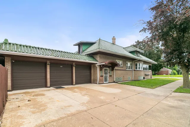 $410,000 | 1619 Washington Boulevard, Maywood, IL 60153