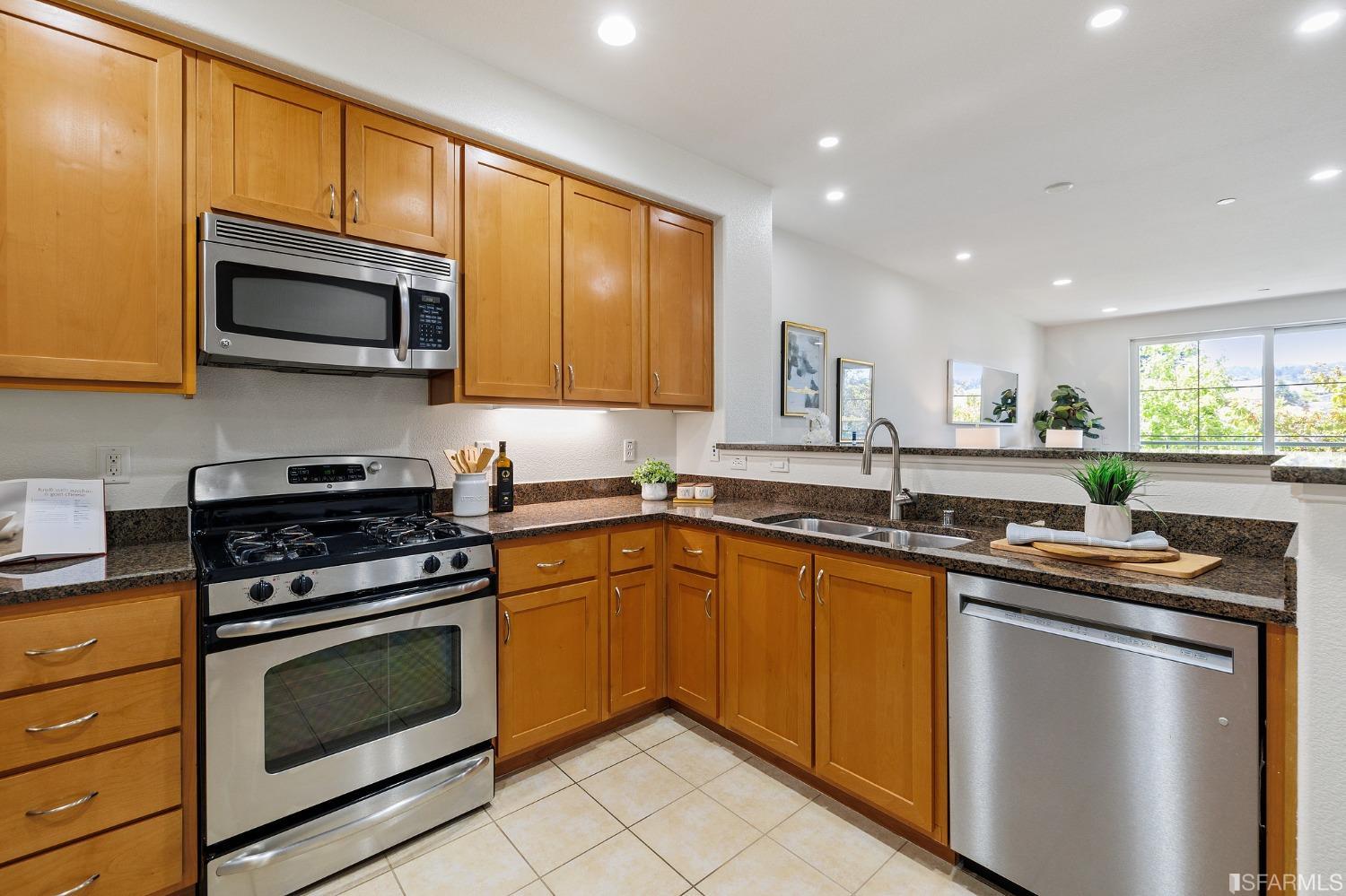 1388 Broadway, Unit 203 Millbrae, CA 94030 - Photo 10 of 47