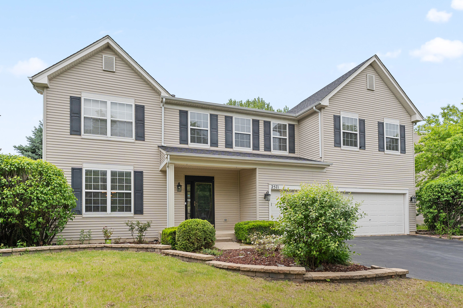 2571 Rourke Drive Aurora, IL 60503 - Photo 1 of 46 Gallery Image 1