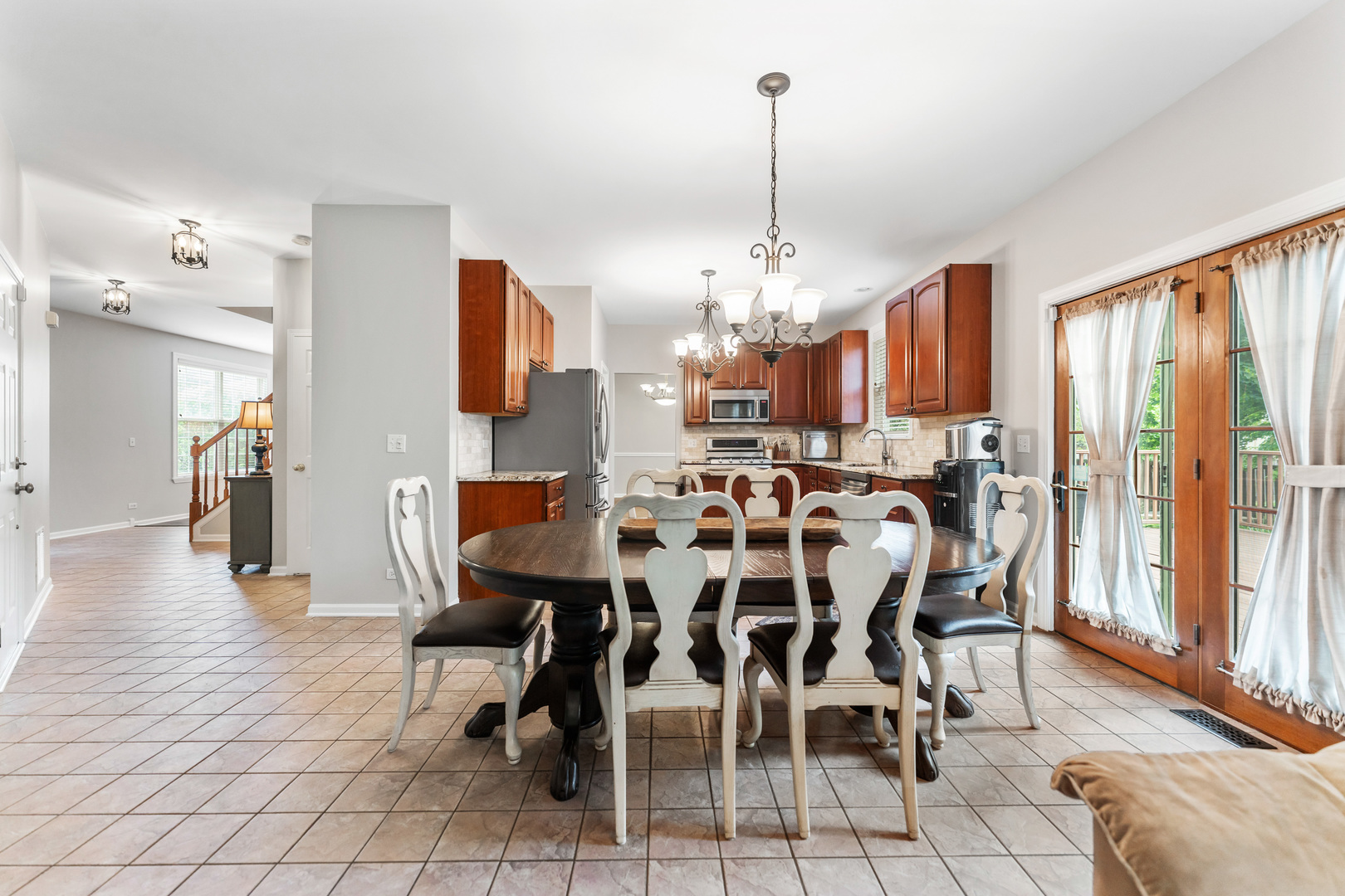 2571 Rourke Drive Aurora, IL 60503 - Photo 11 of 46 Gallery Image 11