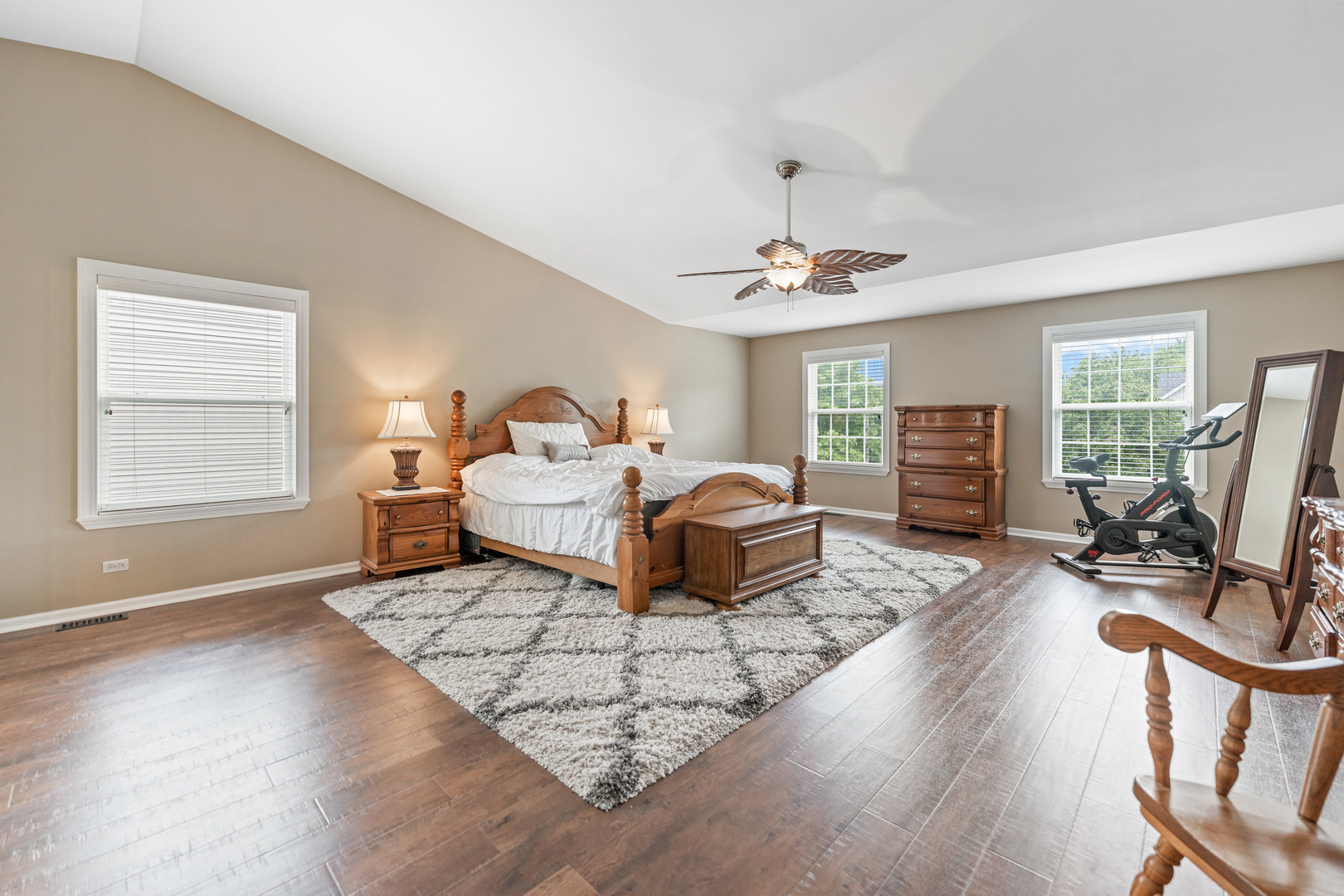 2571 Rourke Drive Aurora, IL 60503 - Photo 19 of 46 Gallery Image 19
