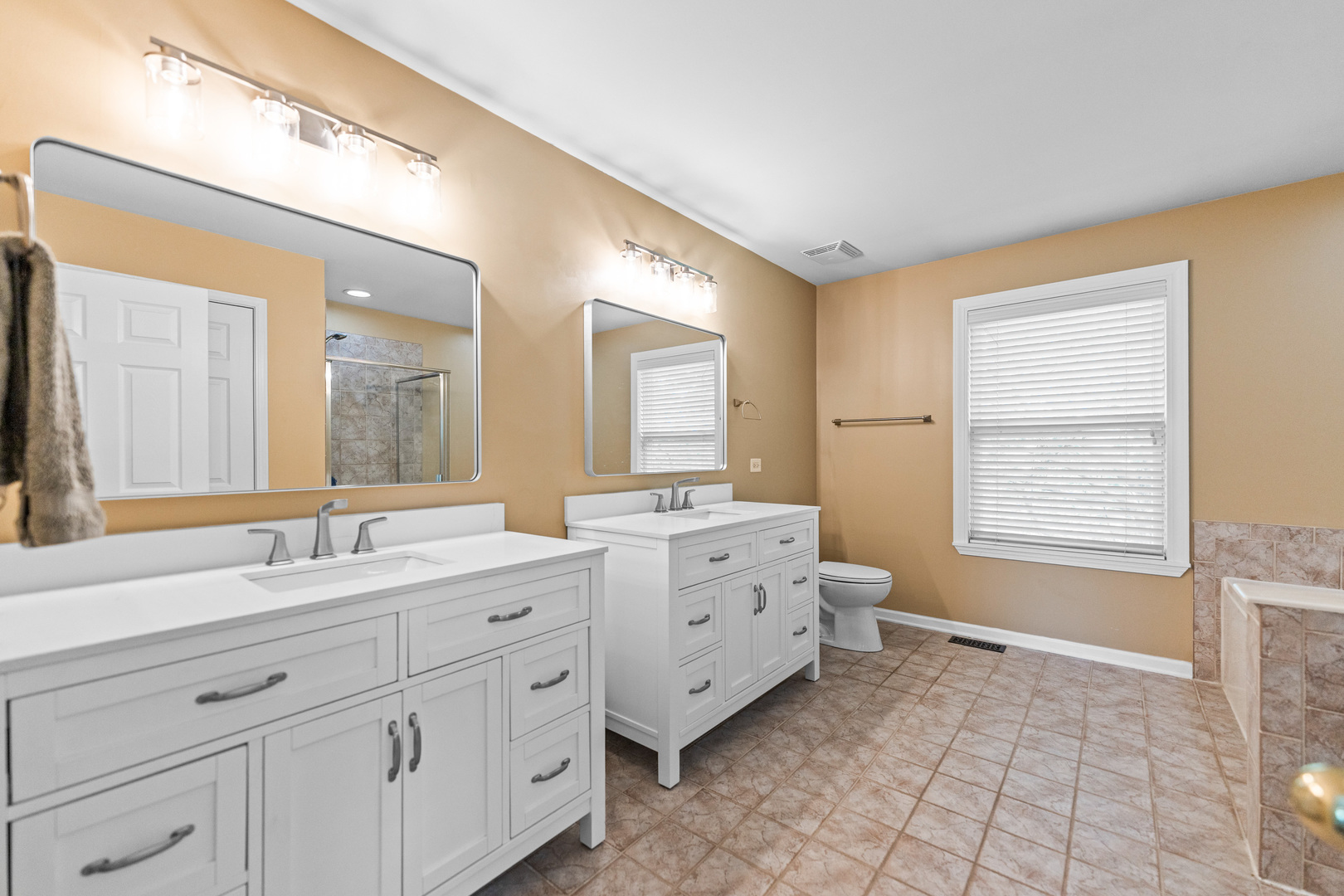 2571 Rourke Drive Aurora, IL 60503 - Photo 22 of 46 Gallery Image 22
