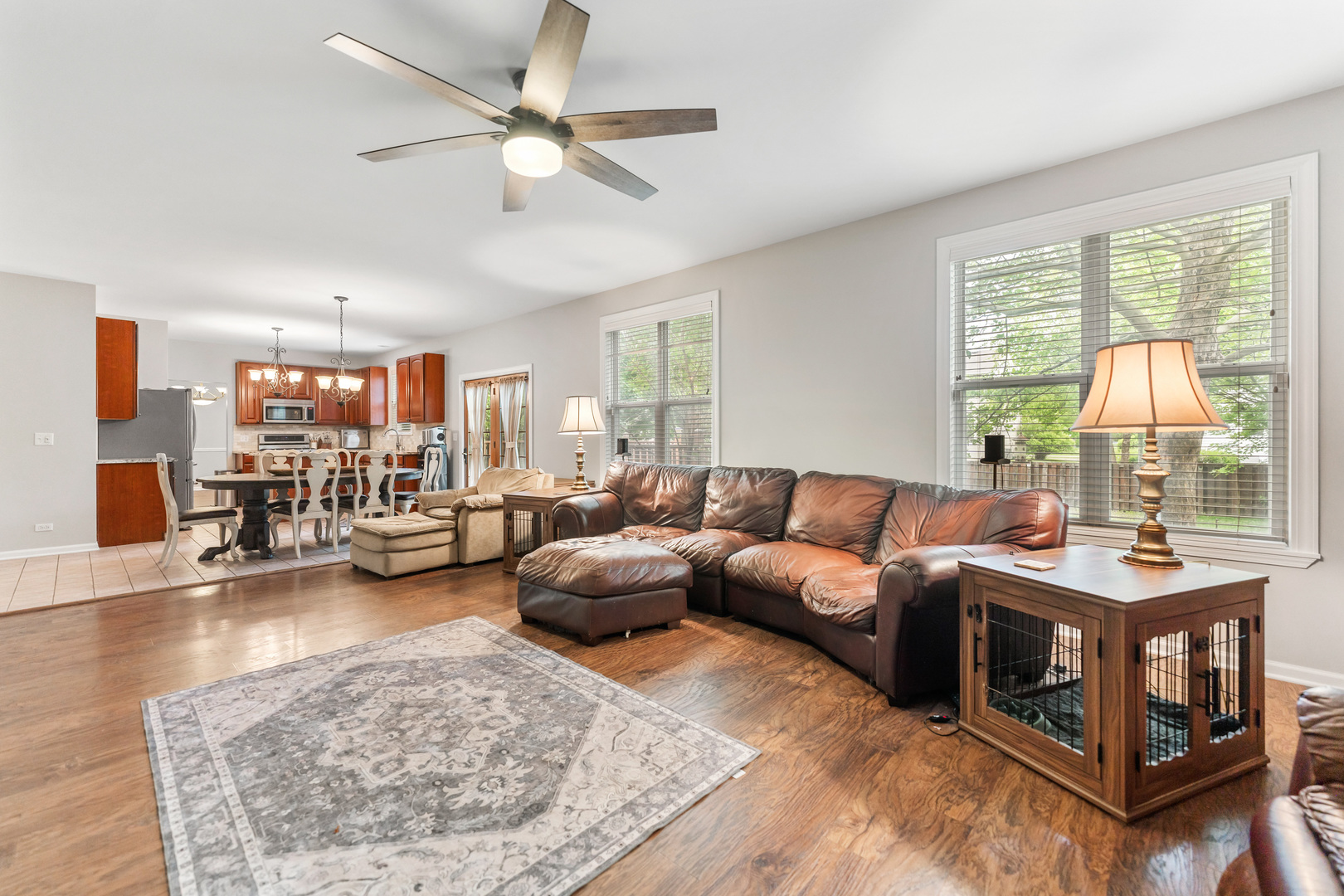 2571 Rourke Drive Aurora, IL 60503 - Photo 4 of 46 Gallery Image 4