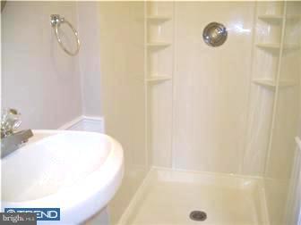 357 Holmes Road Holmes, PA 19043 - Photo 16 of 19 Bathroom