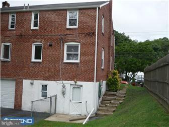357 Holmes Road Holmes, PA 19043 - Photo 3 of 19 Exterior Back