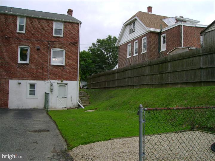 357 Holmes Road Holmes, PA 19043 - Photo 4 of 19 Exterior Back