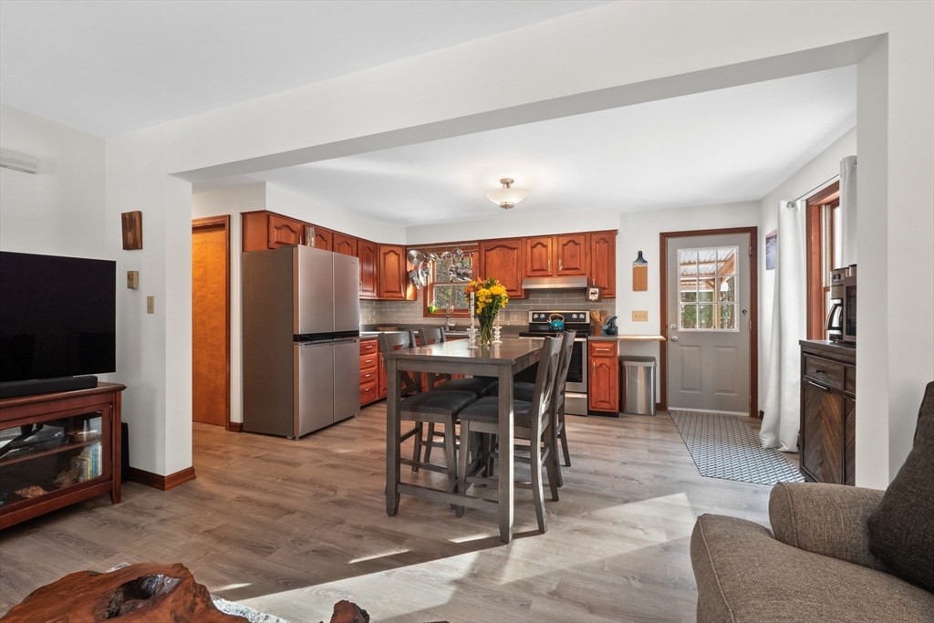 18 Plainfield Road Cummington, MA 01026 - Photo 23 of 30 Gallery Image 23
