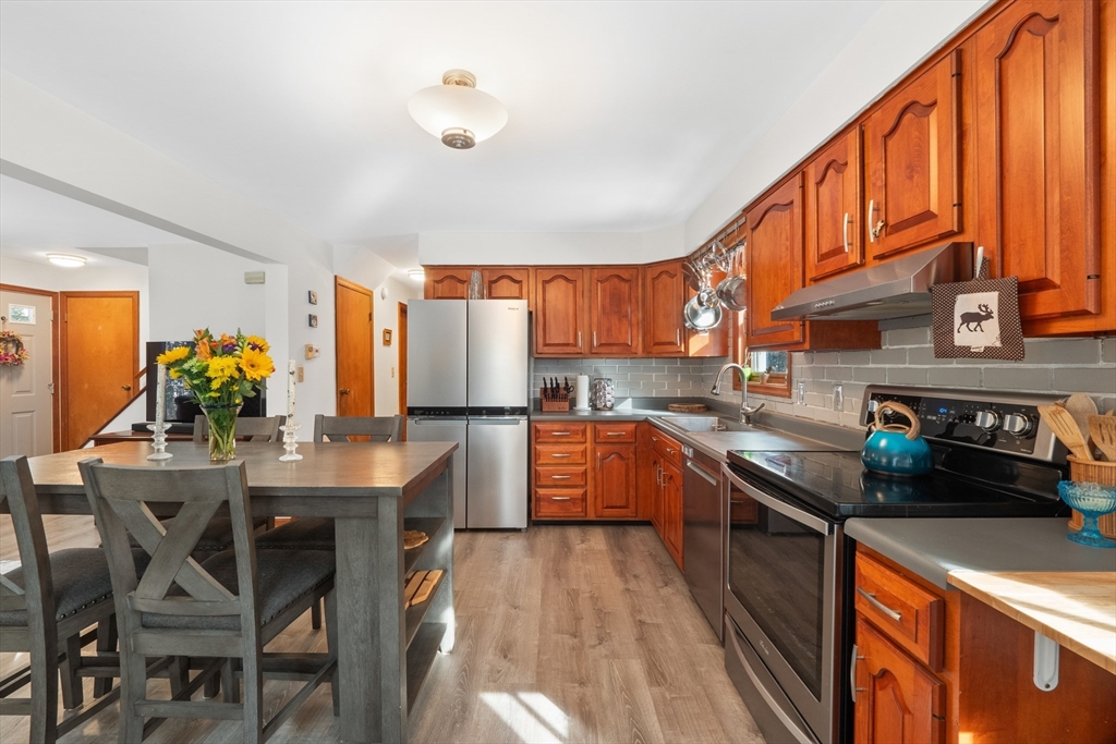 18 Plainfield Road Cummington, MA 01026 - Photo 10 of 30 Gallery Image 10