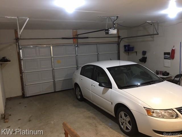 9634 Nook Road, Unit 5 Algonac, MI 48001 - Photo 16 of 23 garage.JPG