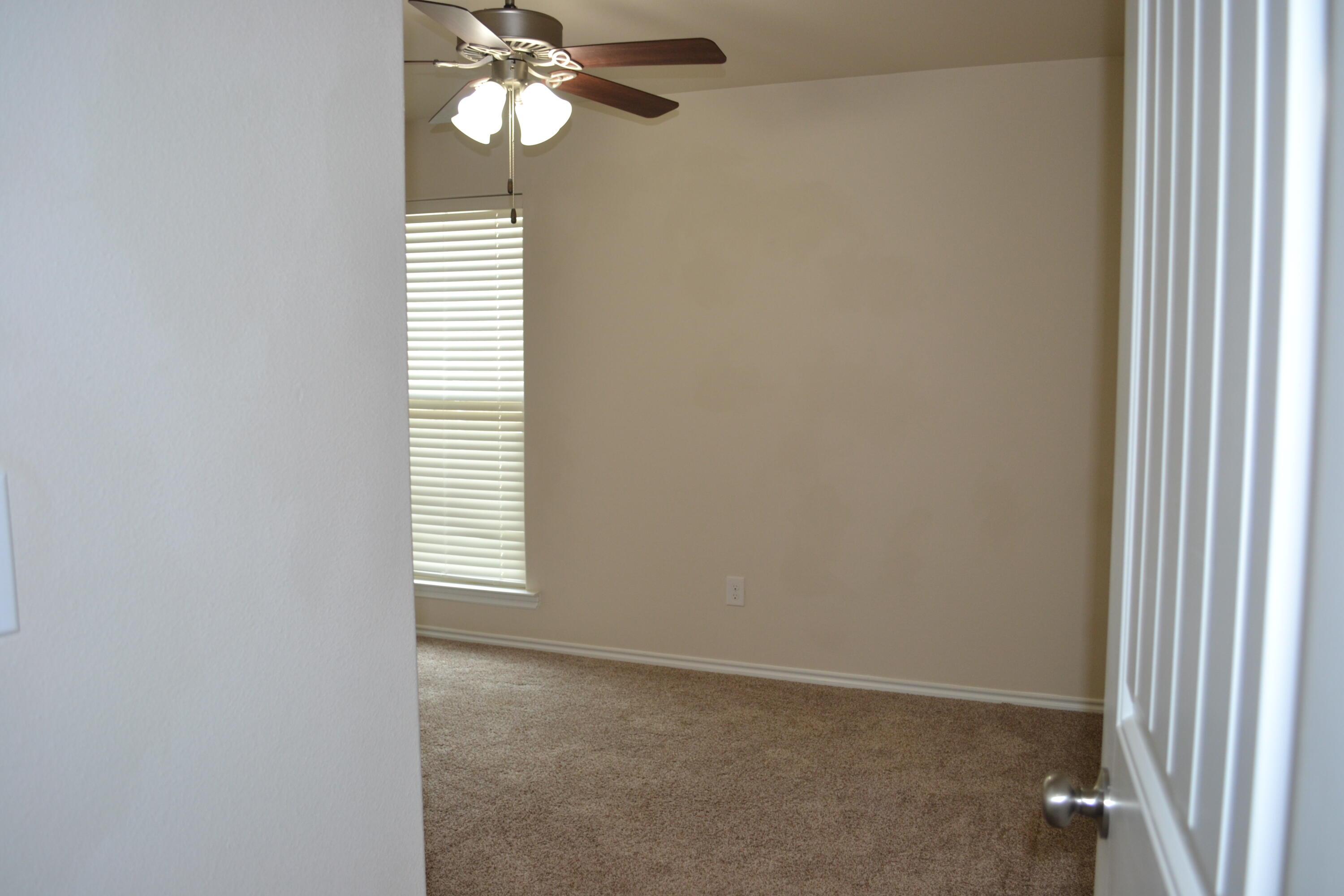 7408 99th Street Lubbock, TX 79424 - Photo 37 of 41 DSC_0650
