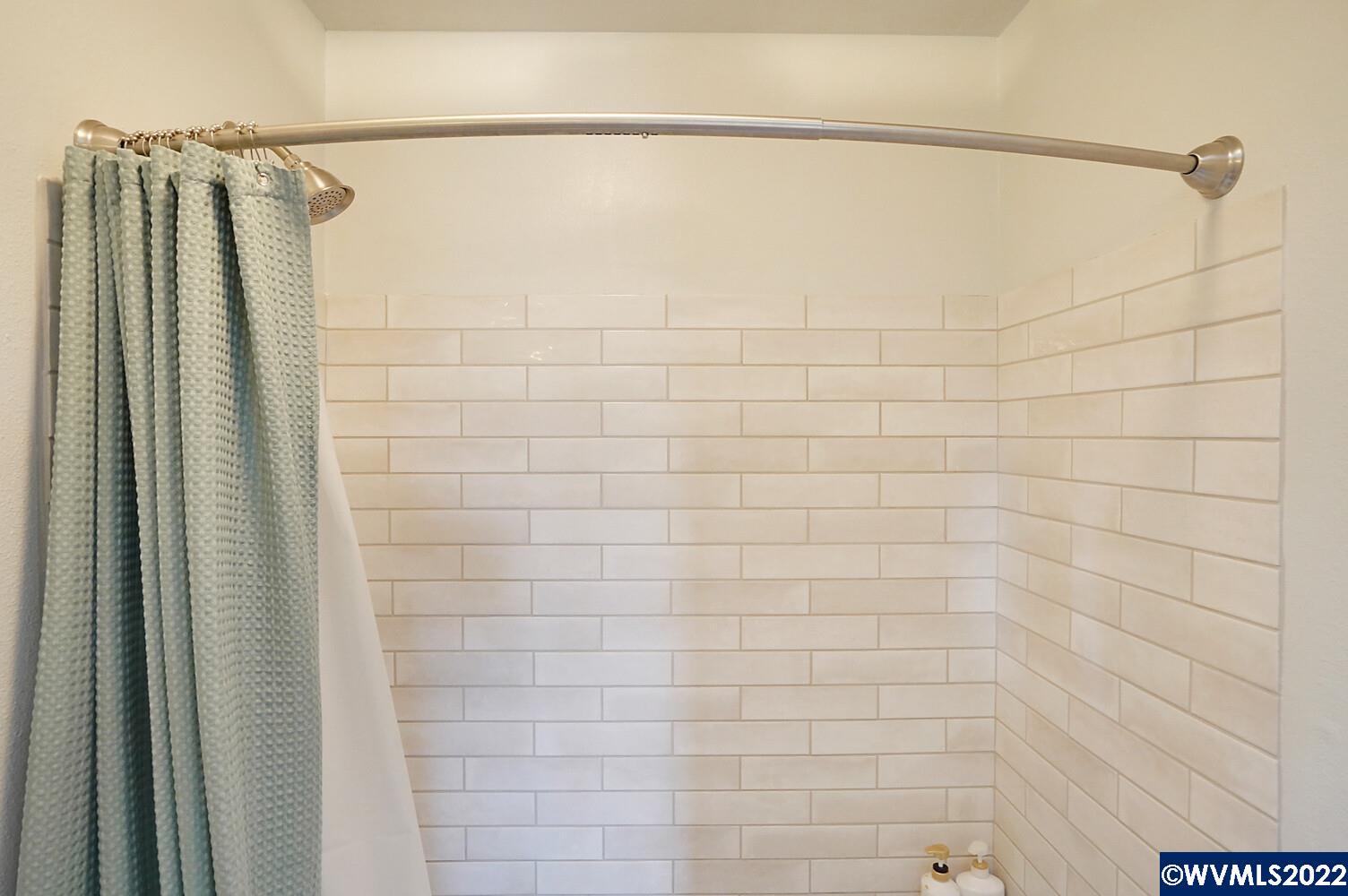 44400 West McCully Mountain Road Lyons, OR 97358 - Photo 27 of 42 Gallery Image 27