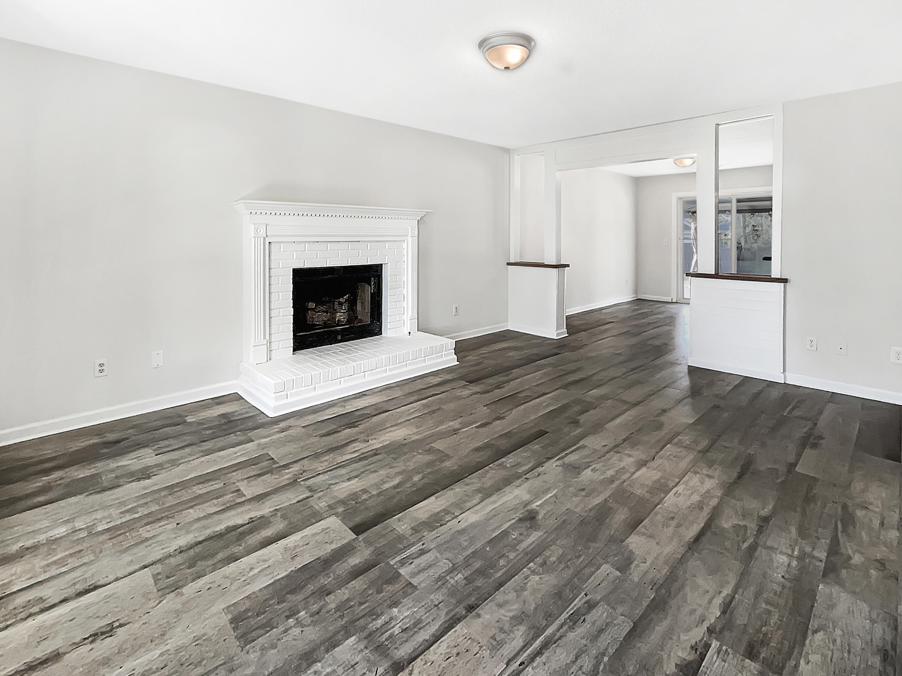 8249 Longridge Road Charleston, SC 29418 - Photo 3 of 29 photo_03