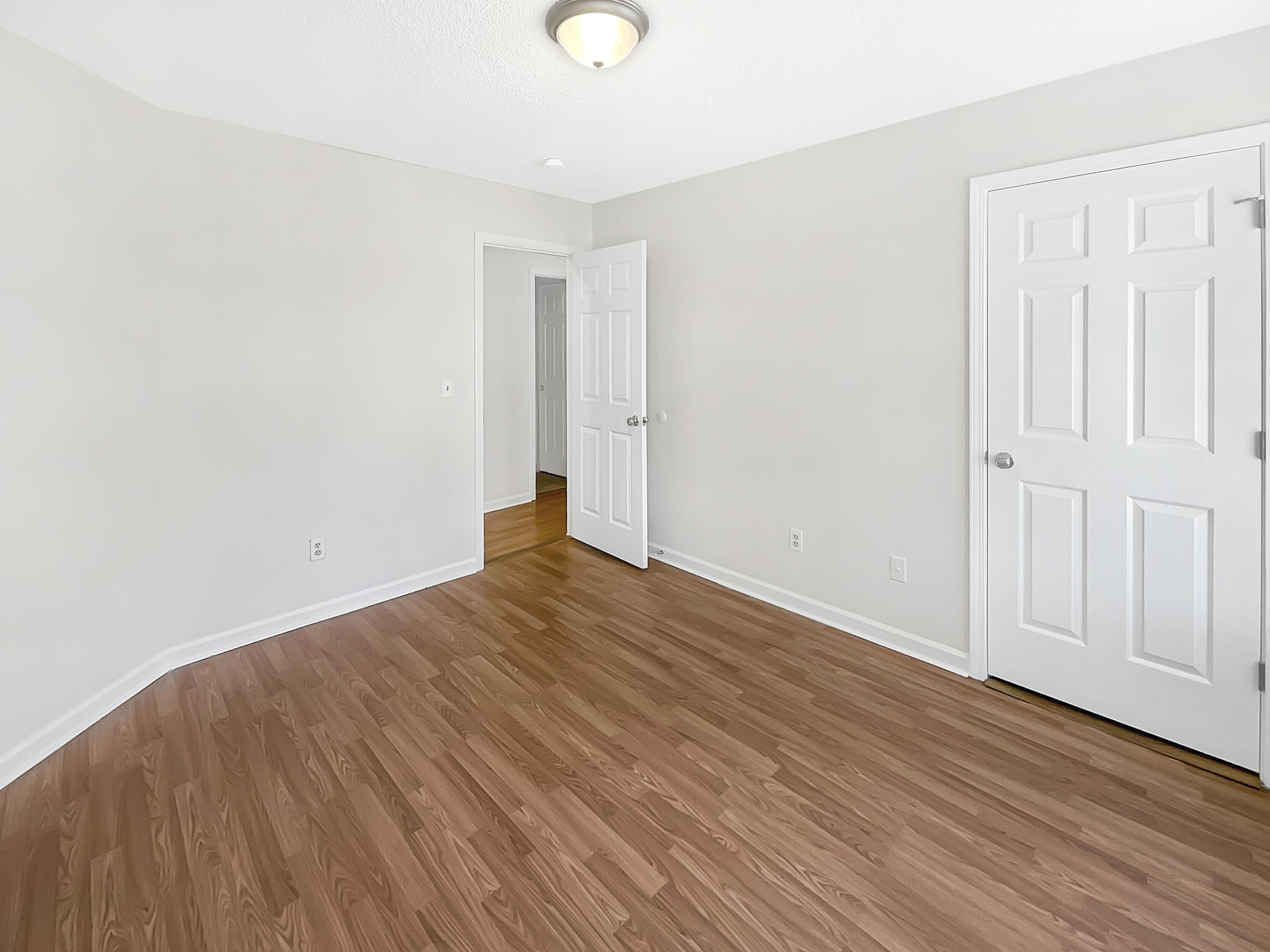 8249 Longridge Road Charleston, SC 29418 - Photo 4 of 29 photo_04