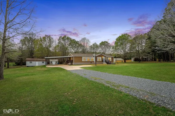 $200,000 | 8749 Pinehaven Drive, Keithville, LA 71047