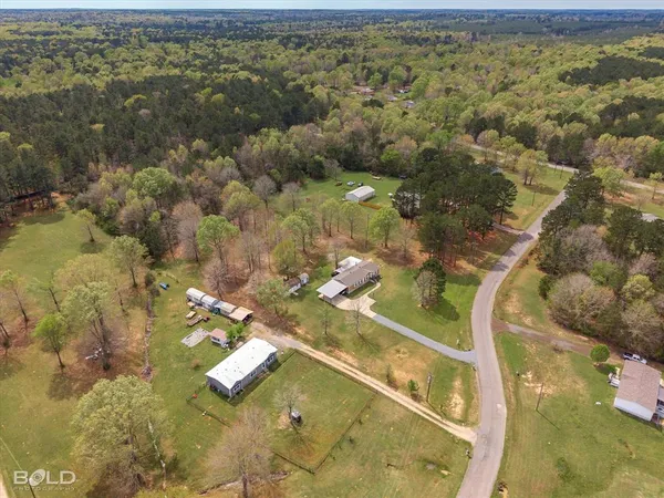 $200,000 | 8749 Pinehaven Drive, Keithville, LA 71047