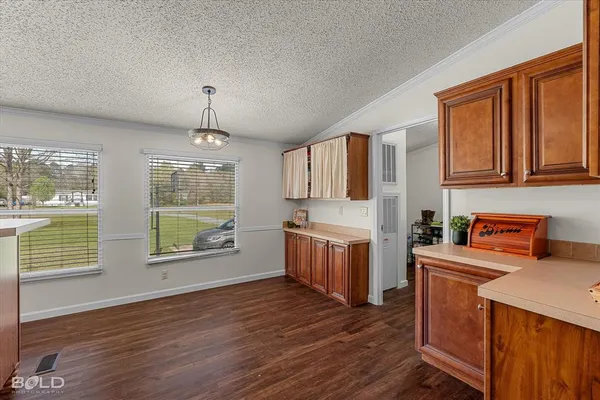 $200,000 | 8749 Pinehaven Drive, Keithville, LA 71047