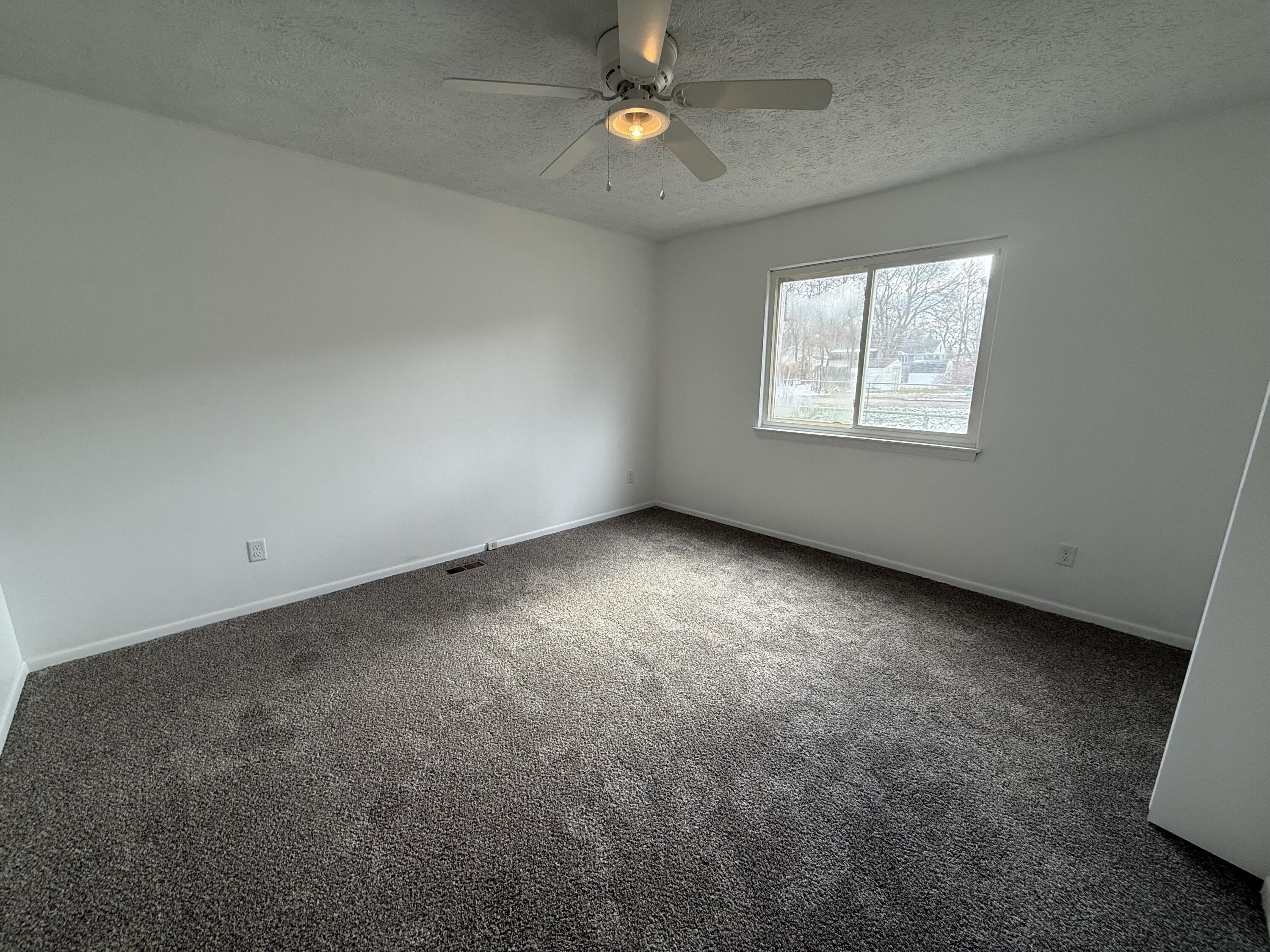 1632 Ohio Avenue Lansing, MI 48906 - Photo 17 of 31 IMG_7256
