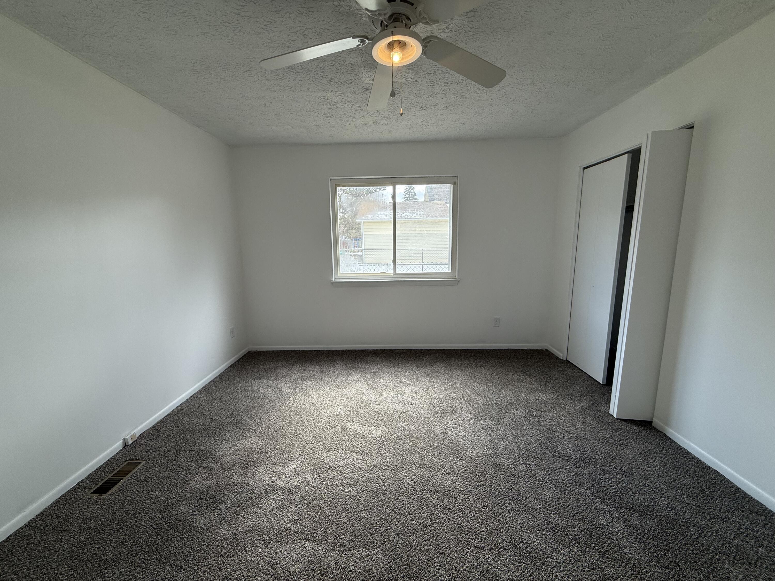 1632 Ohio Avenue Lansing, MI 48906 - Photo 19 of 31 IMG_7257