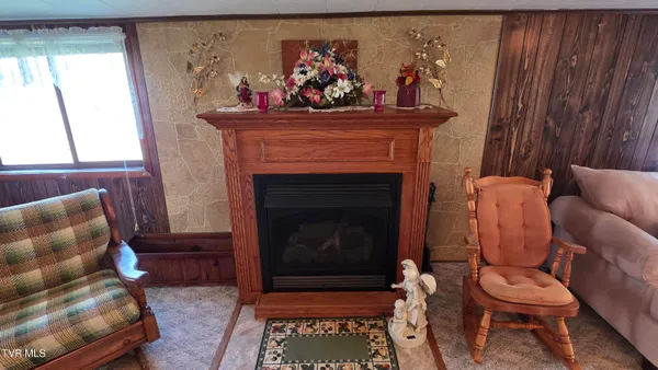 $150,000 | 133 Forrest View Lane, Coeburn, VA 24230