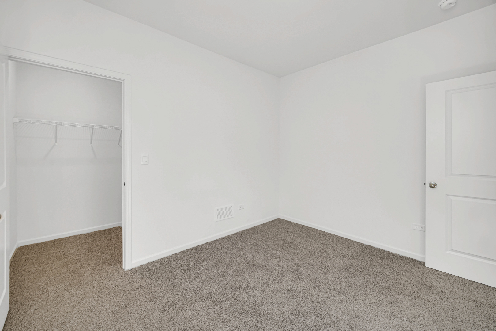 2930 Harnish Drive Algonquin, IL 60102 - Photo 18 of 32