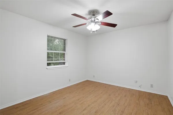 $1,225 | 106 Shaw Street, Unit 106, Tom Bean, TX 75491