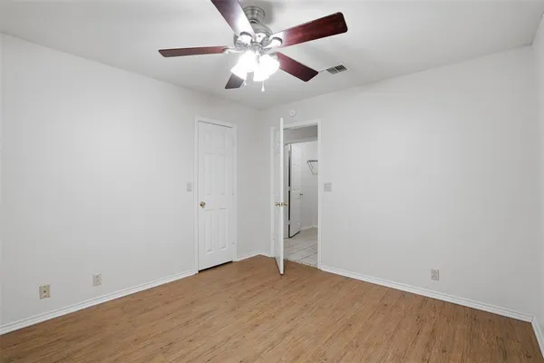 $1,225 | 106 Shaw Street, Unit 106, Tom Bean, TX 75491