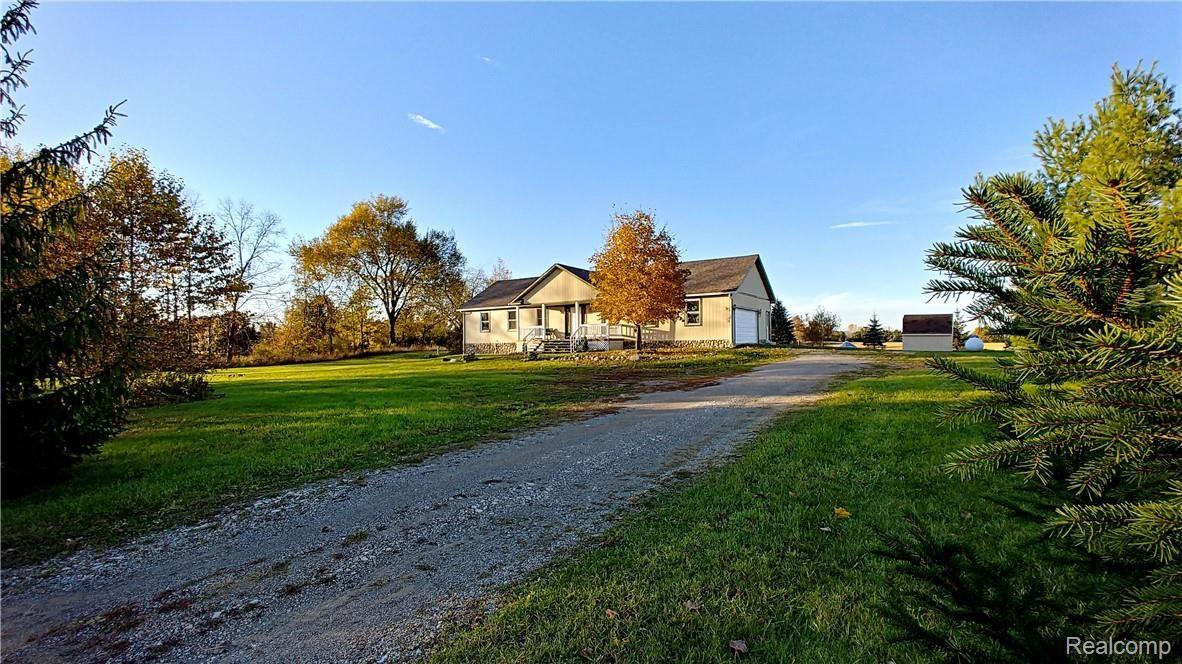 886 Chase Lake Road Howell, MI 48855 - Photo 41 of 52 886 Chase Lake Rd.jpg
