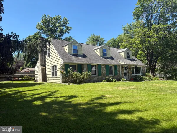 $490,000 | 426 Norfolk Road, Flourtown, PA 19031