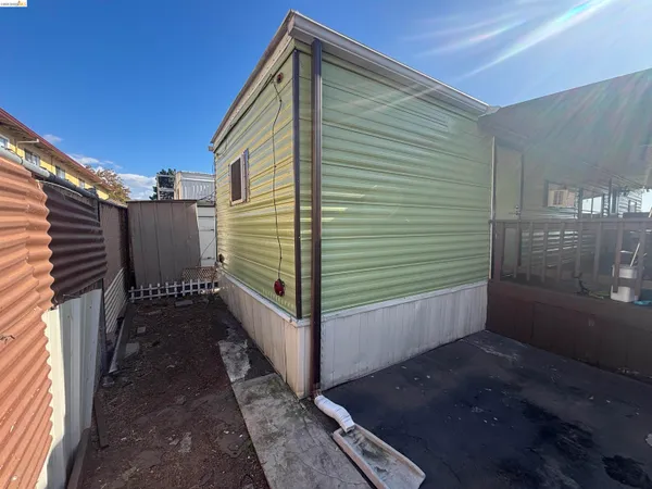 $69,995 | 1550 162nd Avenue, Unit 69, San Leandro, CA 94578