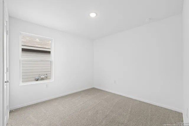 $1,600 | 1334 Neria Loop, San Antonio, TX 78224