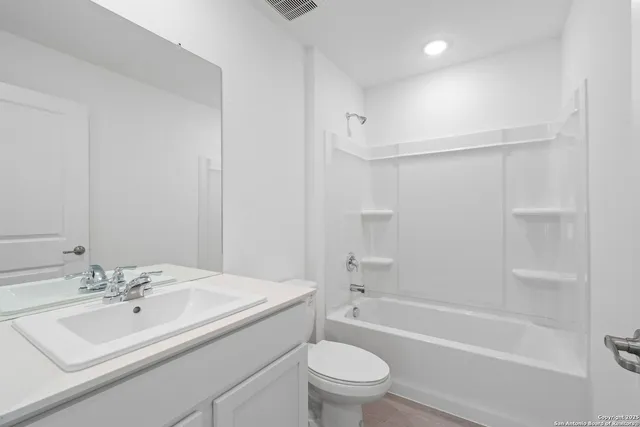 $1,600 | 1334 Neria Loop, San Antonio, TX 78224