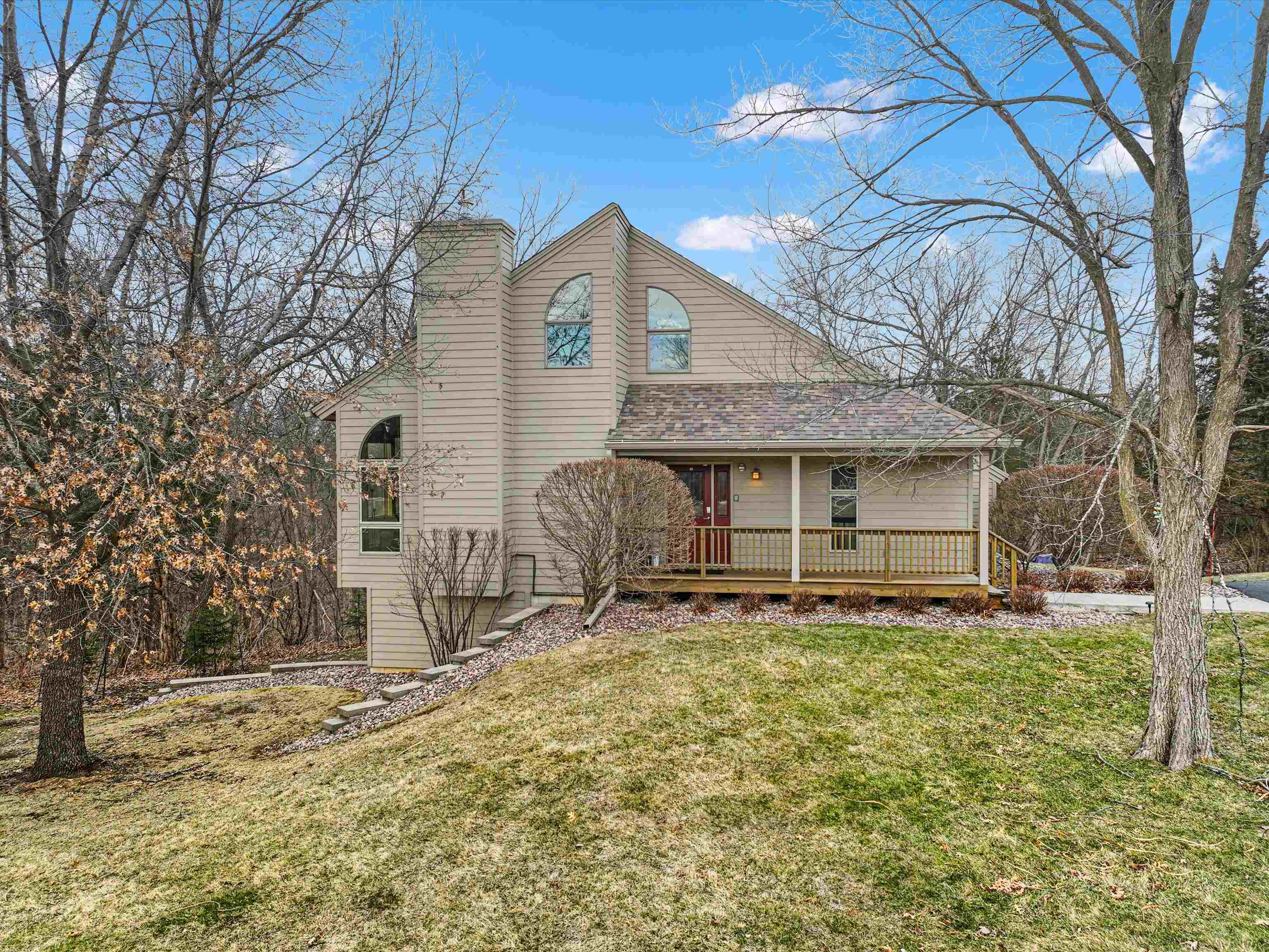1 High Ridge Run Galena, IL 61036 - Photo 2 of 40