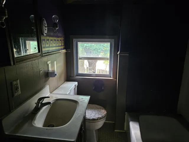 $79,900 | 210 South Pearl Street, Albert Lea, MN 56007