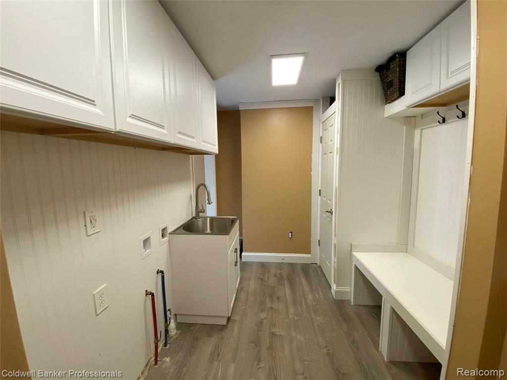 2533 Fish Lake Road Lapeer, MI 48446 - Photo 14 of 36