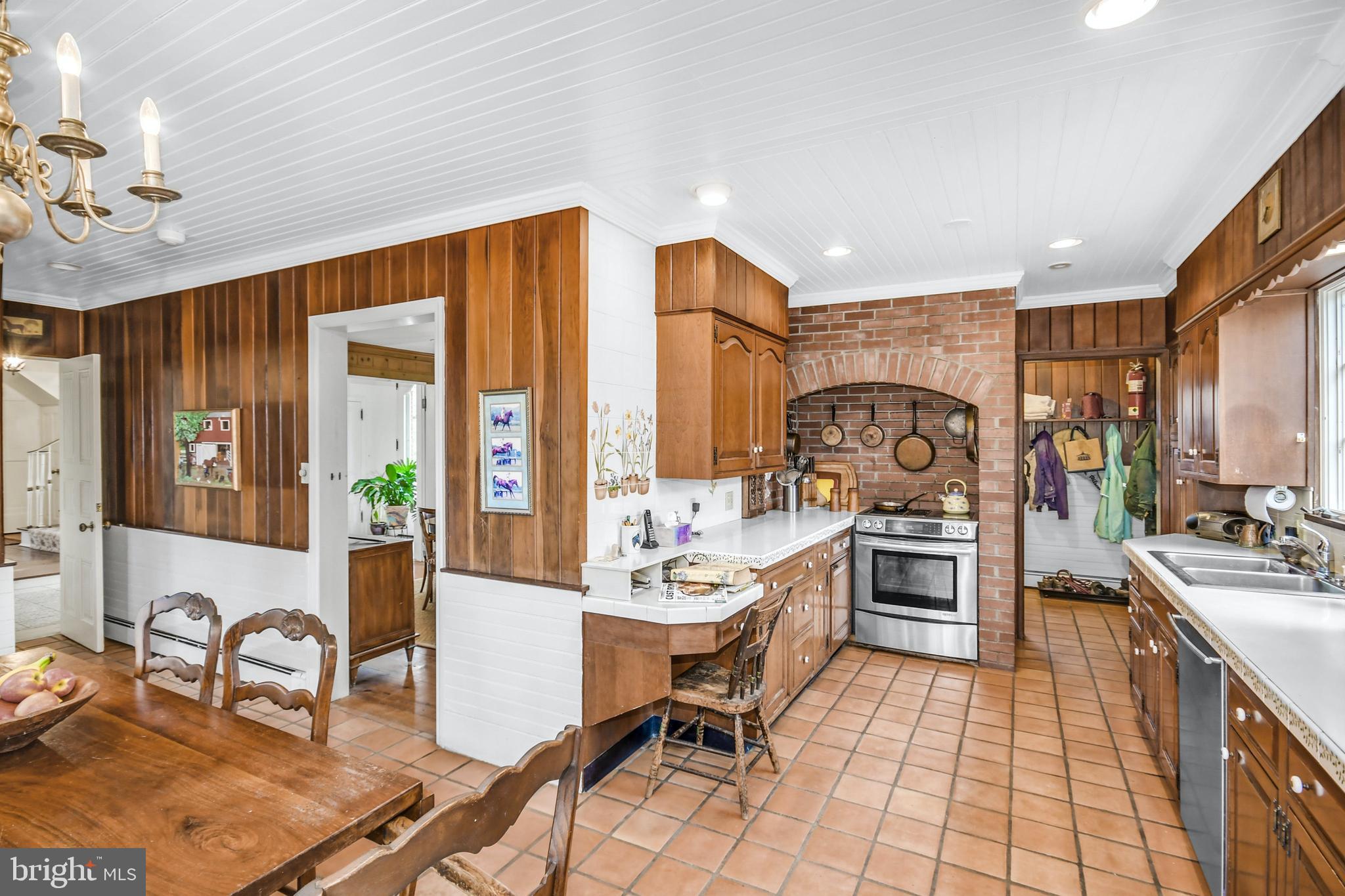 1883 Pleasant View Road Coopersburg, PA 18036 - Photo 11 of 26 Gallery Image 11