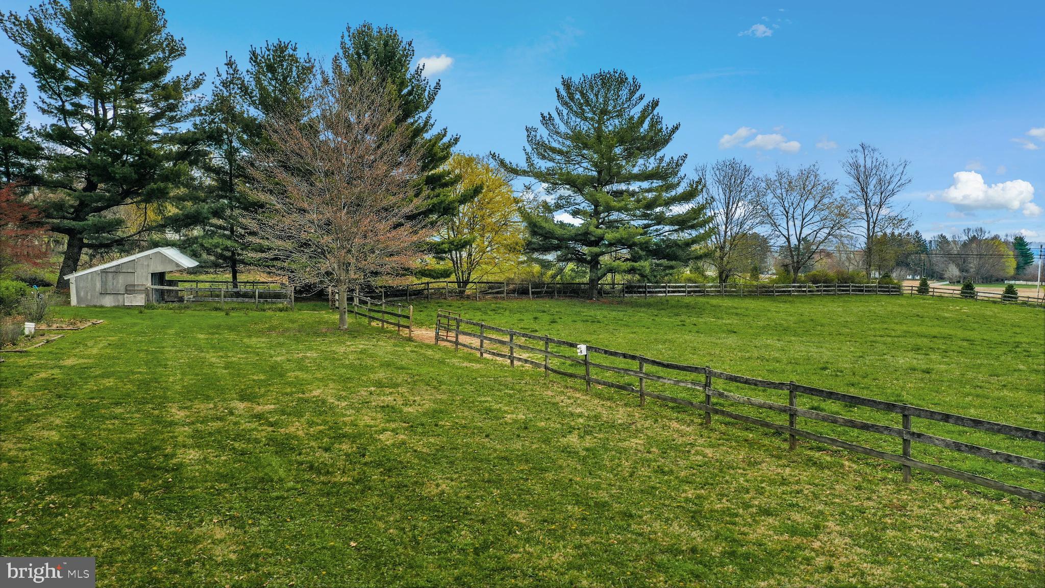 1883 Pleasant View Road Coopersburg, PA 18036 - Photo 25 of 26 Gallery Image 25