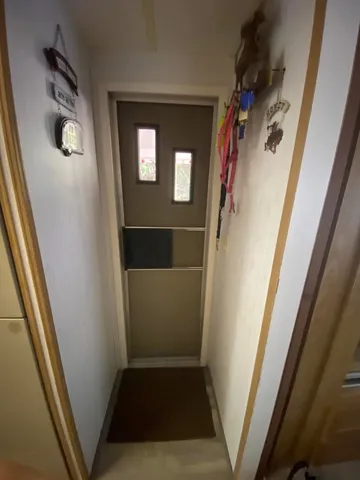 a view of an entryway