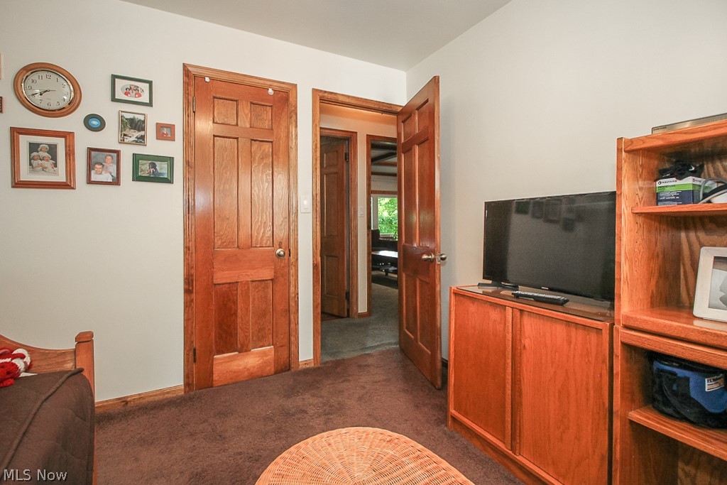 3849 Bainbridge Road Cleveland Heights, OH 44118 - Photo 14 of 25