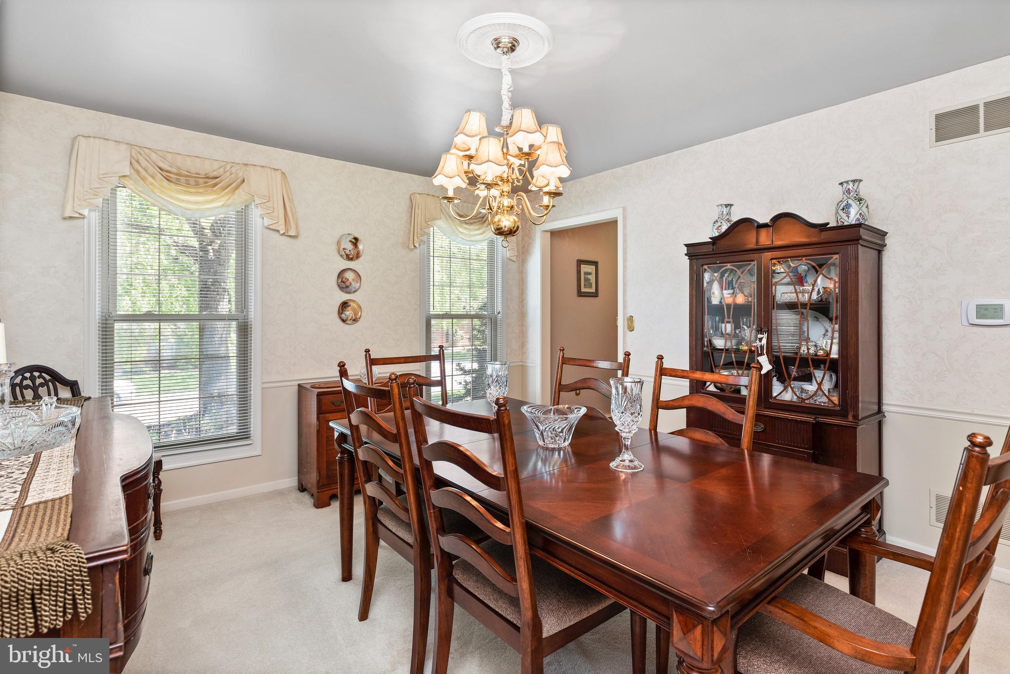 2347 Jonquil Road York, PA 17403 - Photo 11 of 53