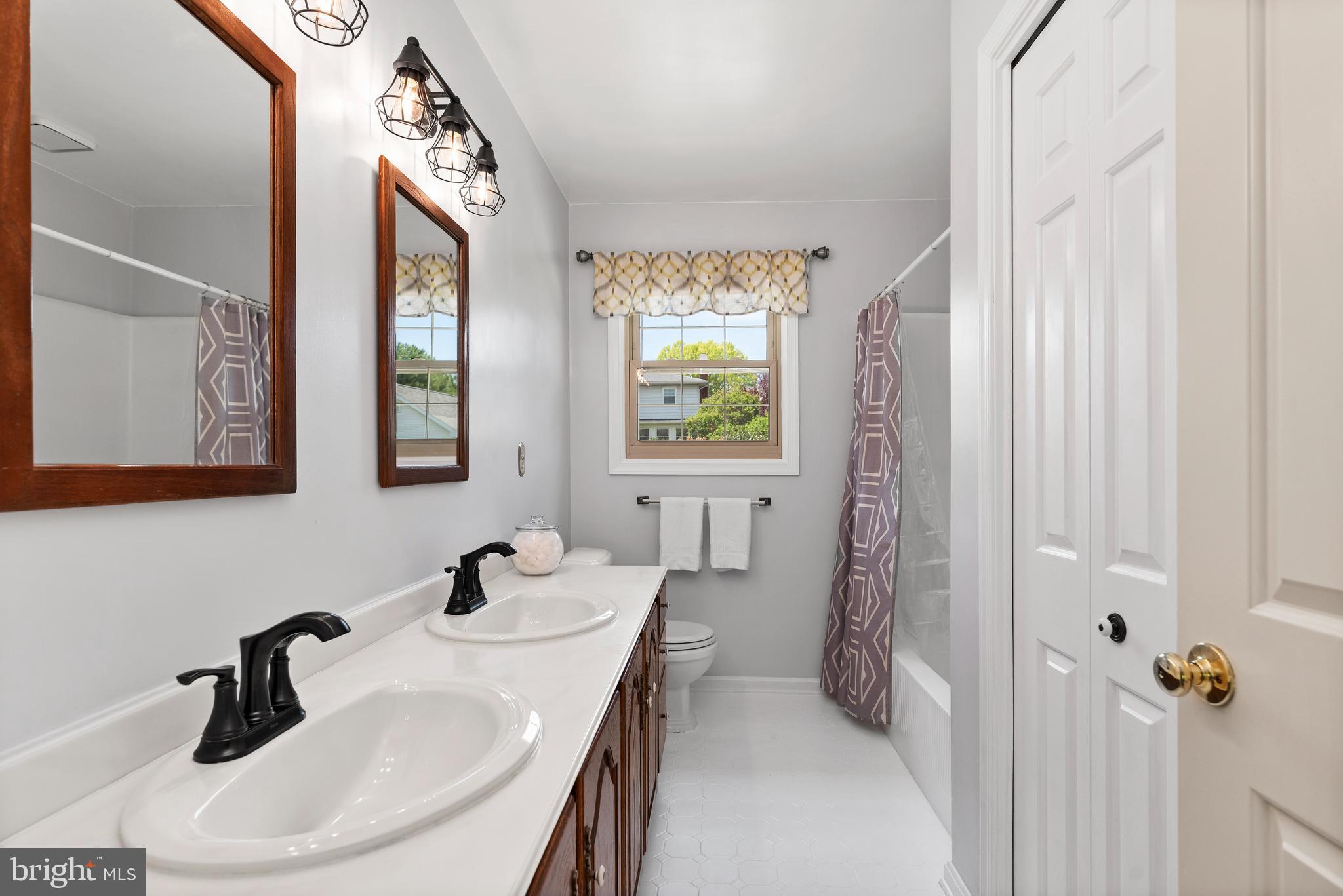 2347 Jonquil Road York, PA 17403 - Photo 34 of 53 Guest Bath