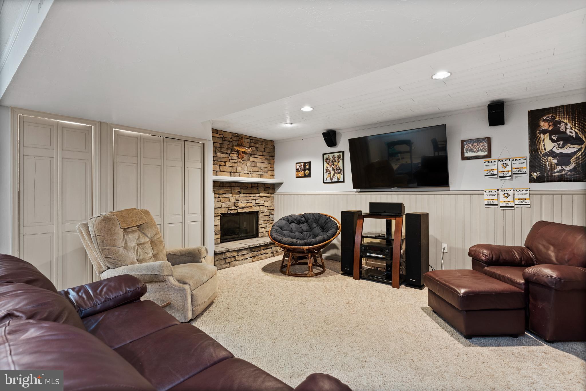 2347 Jonquil Road York, PA 17403 - Photo 35 of 53 LL Family Room