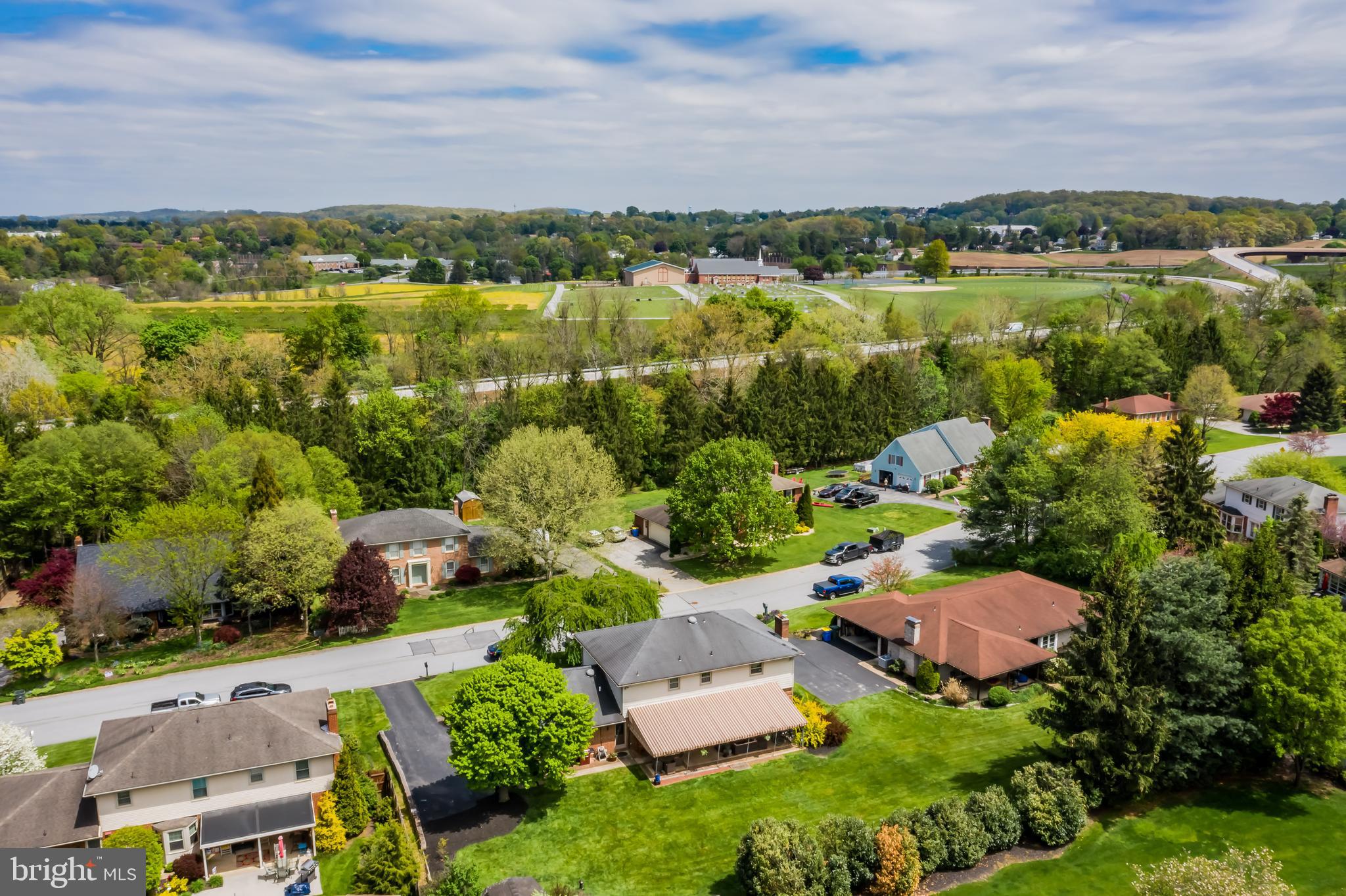 2347 Jonquil Road York, PA 17403 - Photo 50 of 53