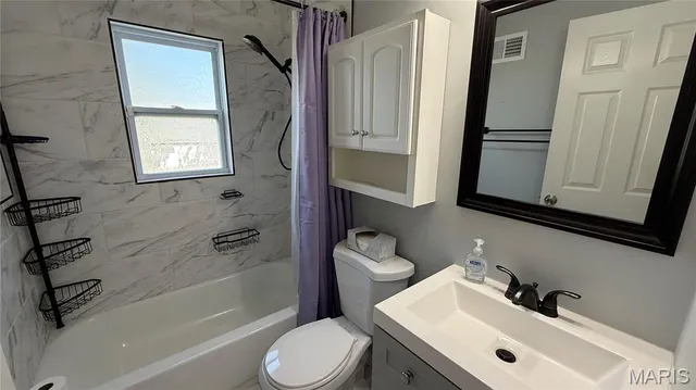 $165,000 | 9913 Zykan Court, St. Louis, MO 63114