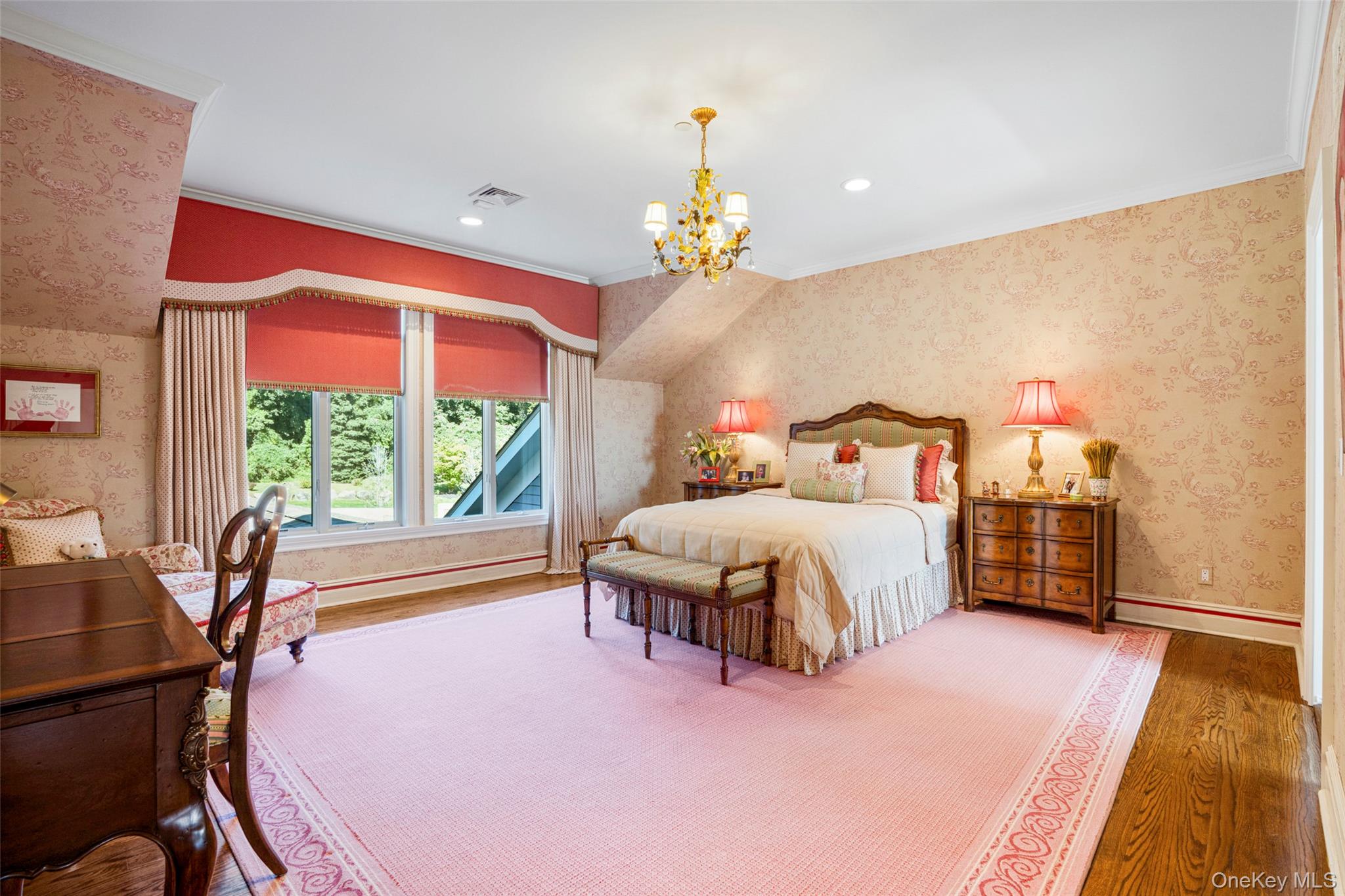 23 Pheasant Drive Rye, NY 10580 - Photo 17 of 30 Over sized ensuite Family bedroom with custom walk-in closet