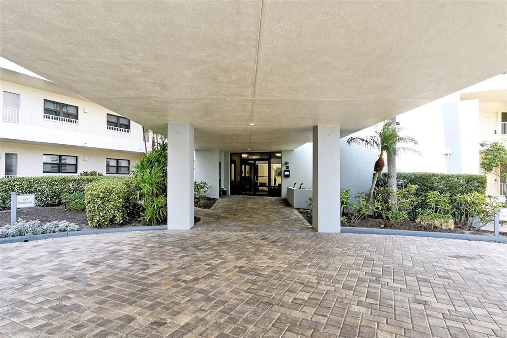 5740 Midnight Pass Road, Unit 307 Sarasota, FL 34242 - Photo 65 of 72